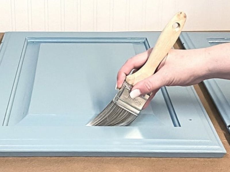 DIY paint high gloss kitchen cupboards